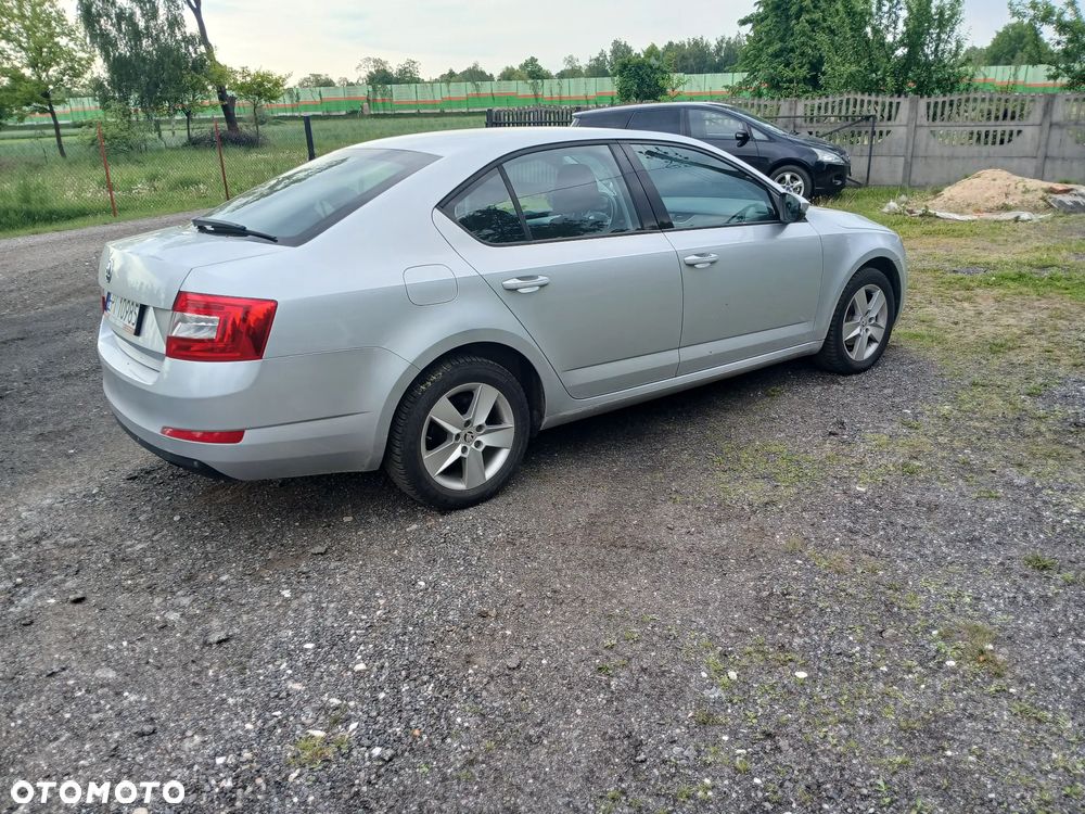 Skoda Octavia - 5