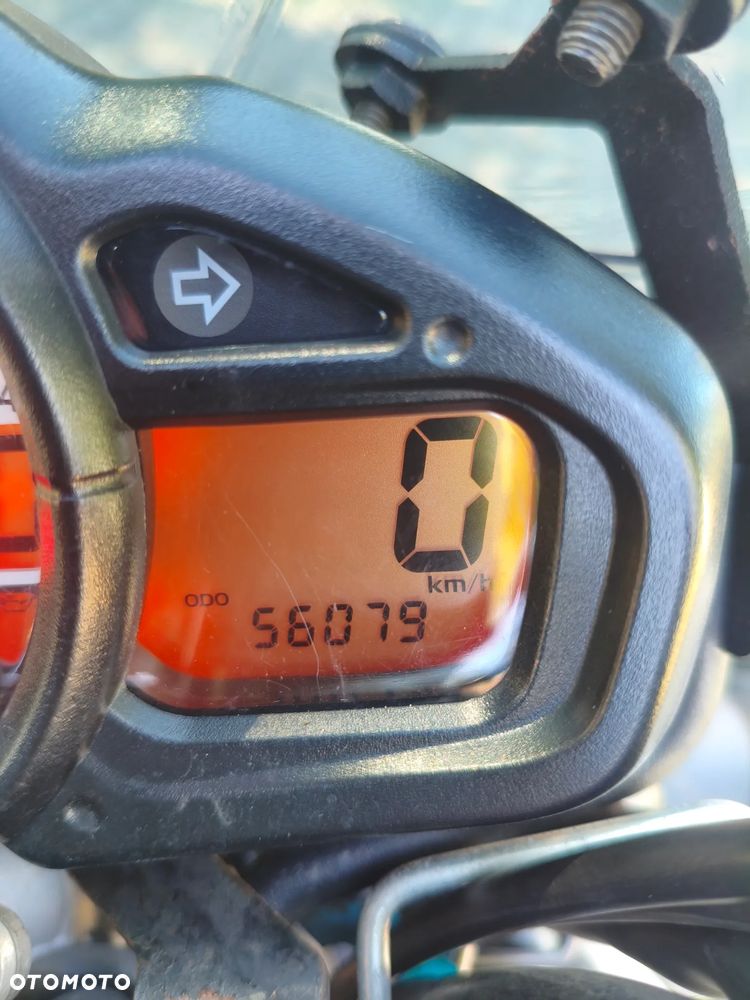 Suzuki Gladius - 19