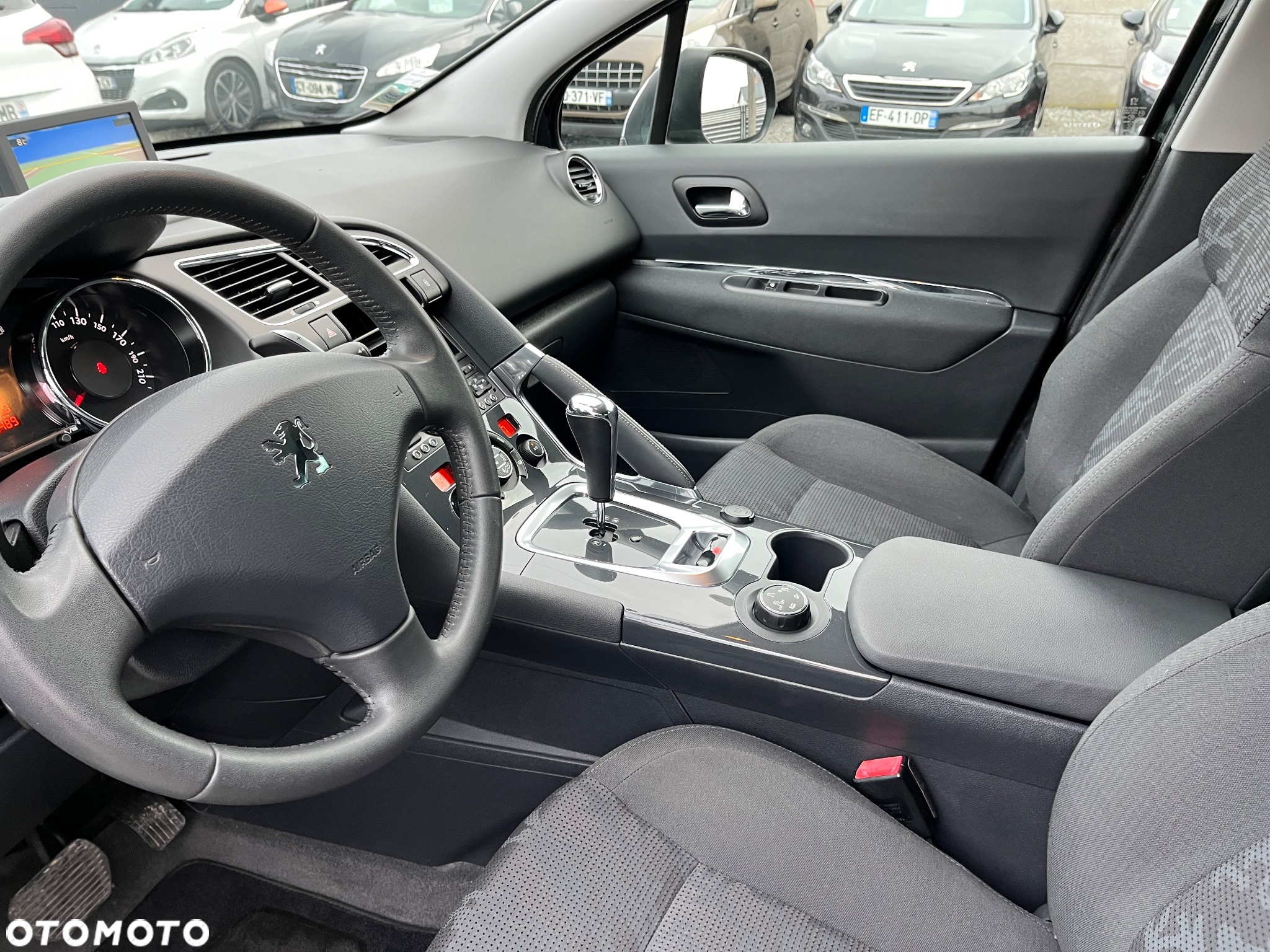 Peugeot 3008 e-HDi 115 ETG6 Stop&Start Business-Line - 12