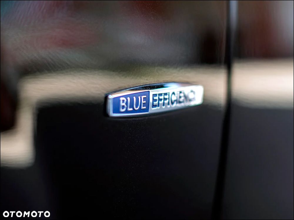 Mercedes-Benz Klasa C 180 BlueEFFICIENCY 7G-TRONIC Avantgarde - 7