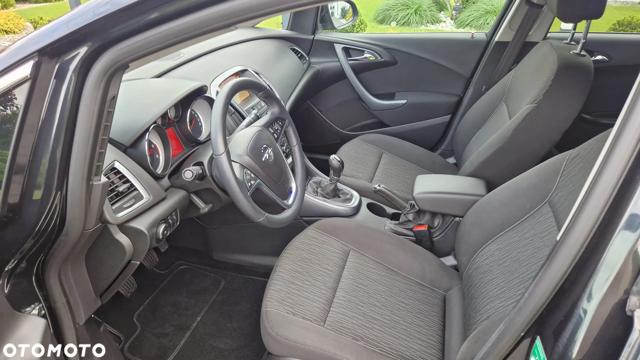 Opel Astra 1.7 CDTI DPF Cosmo - 18