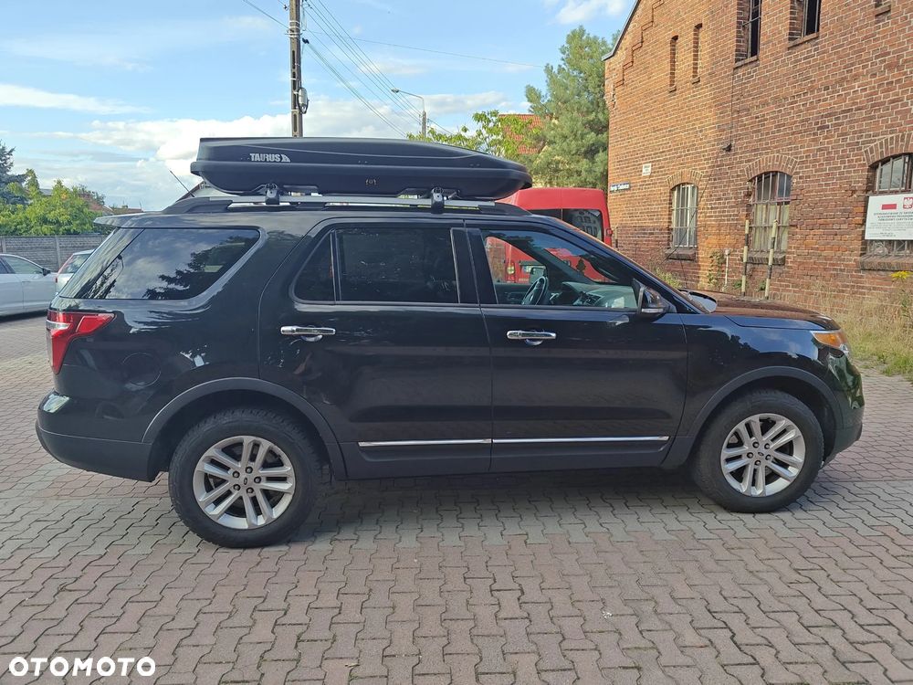 Ford Explorer - 4