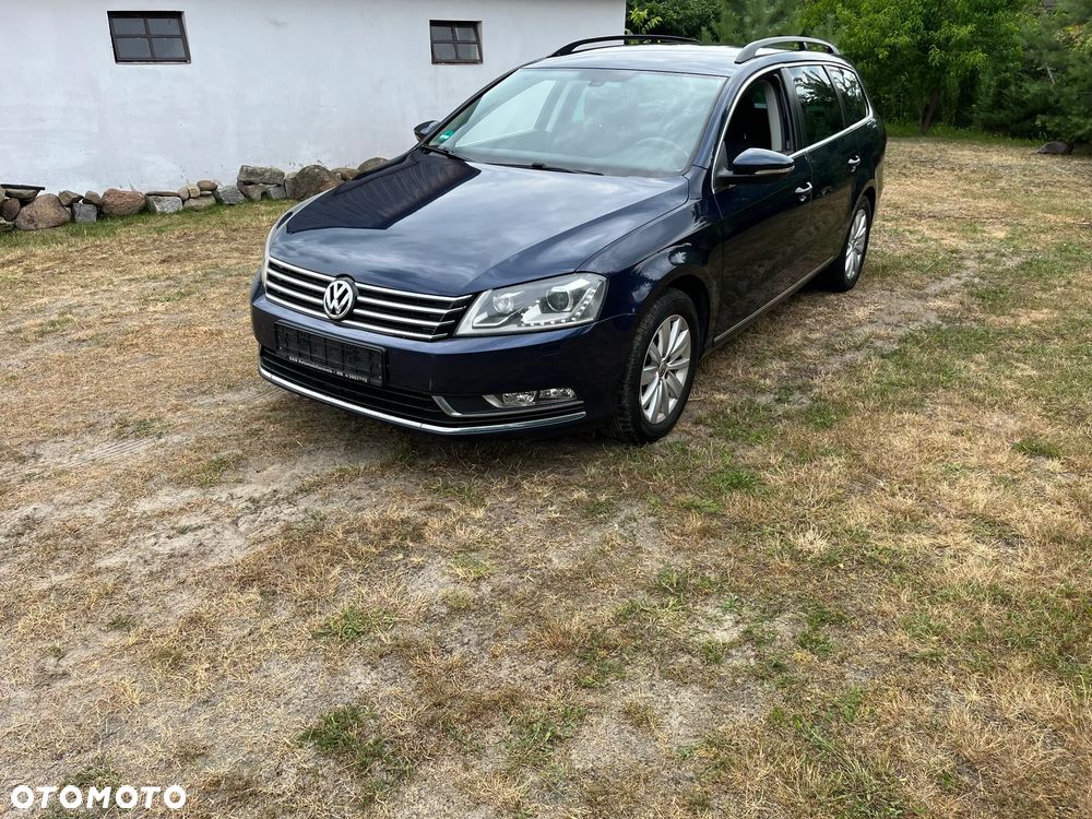 Volkswagen Passat 2.0 TDI DSG BlueMotion Technology Highline - 21