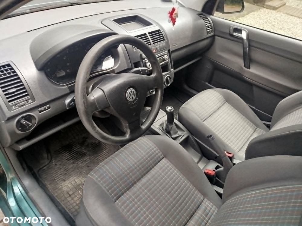 Volkswagen Polo 1.2 Q-Line - 11