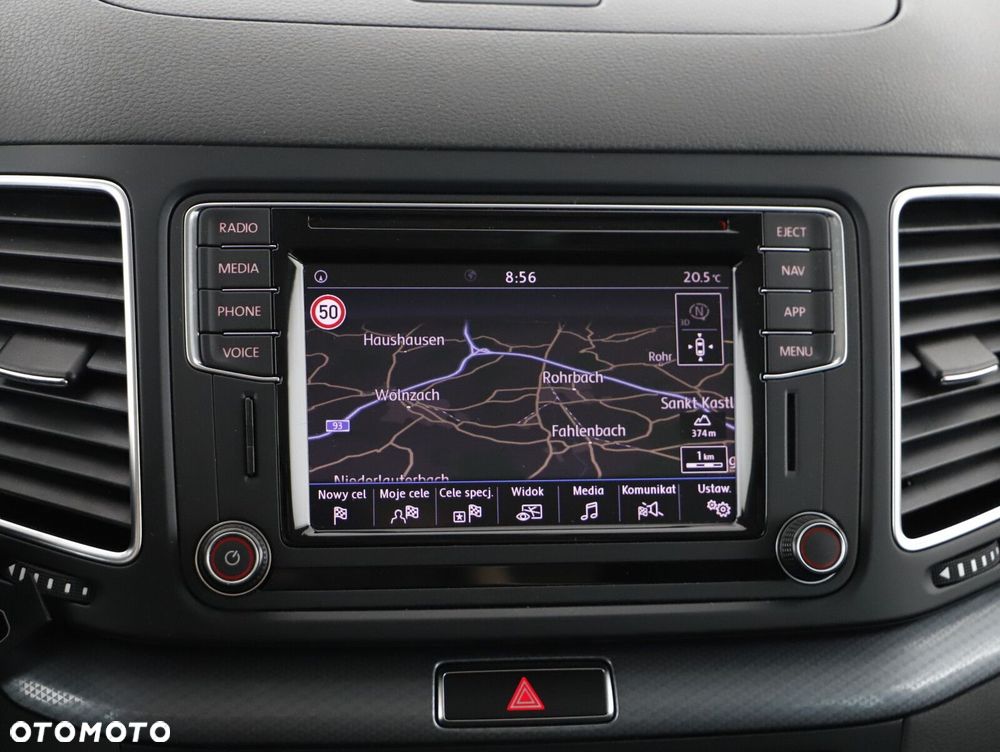Volkswagen Sharan 1.4 TSI BMT Comfortline DSG - 23