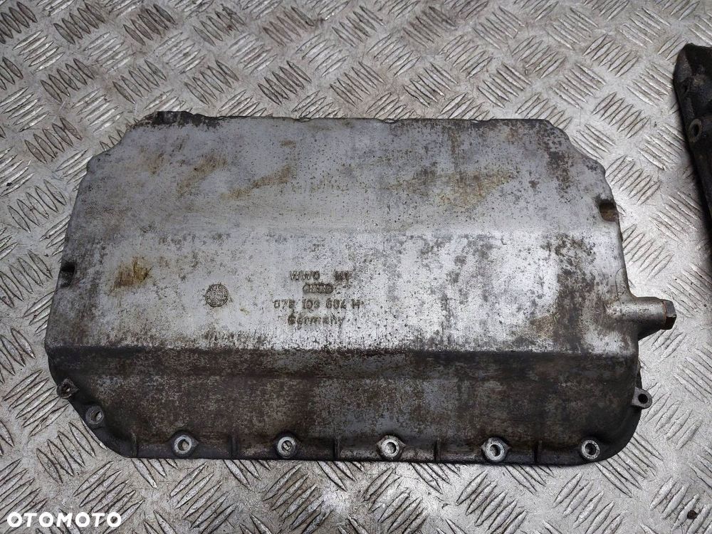 MISA MISKA OLEJOWA AUDI A4 B5 2.6 V6 078103603M - 2