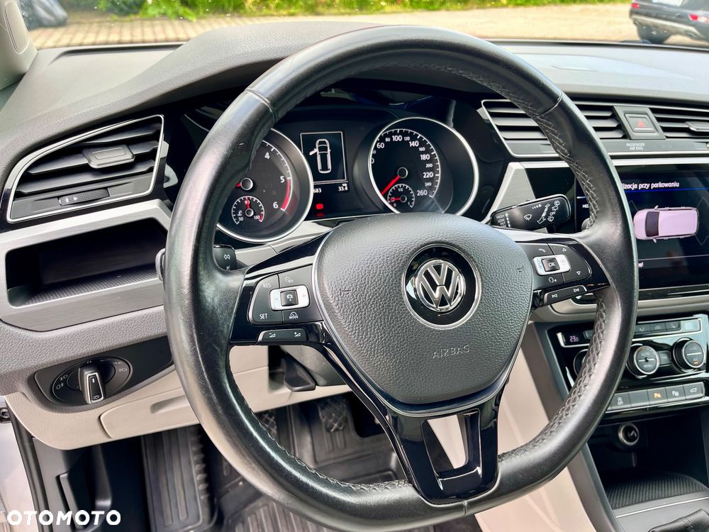 Volkswagen Touran 1.6 TDI SCR (BlueMotion Technology) SOUND - 12