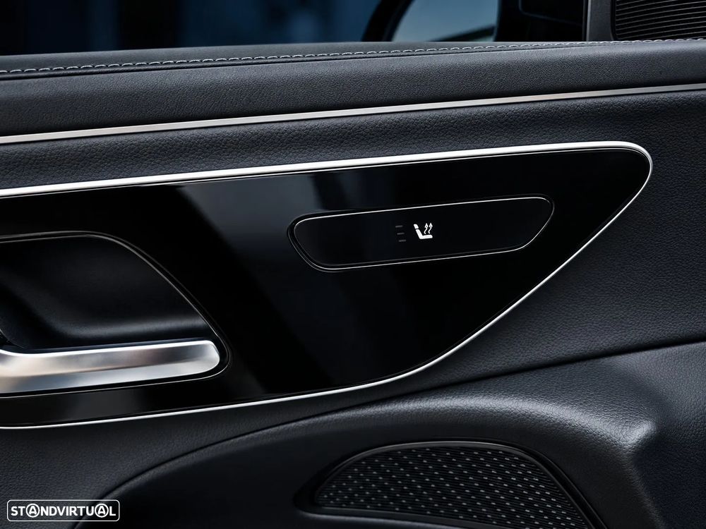 Mercedes-Benz E 300 de 9G-TRONIC AMG Line - 31