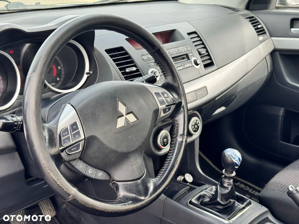 Mitsubishi Lancer 2.0 DID Instyle - 18