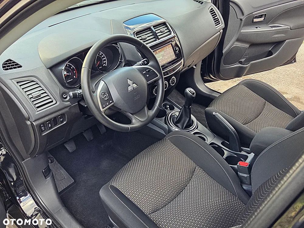 Mitsubishi ASX - 20