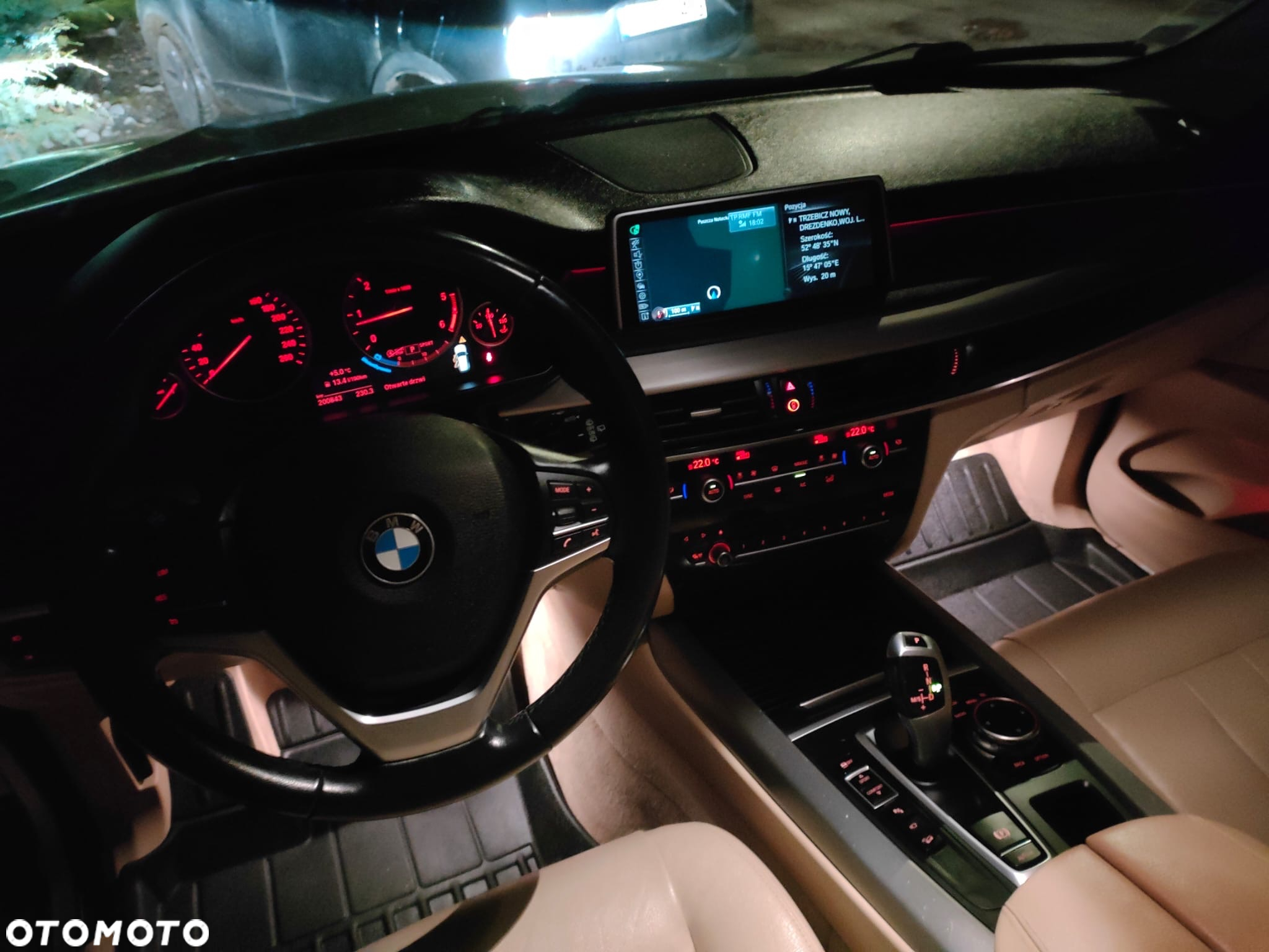 BMW X5 xDrive30d Sport-Aut - 29