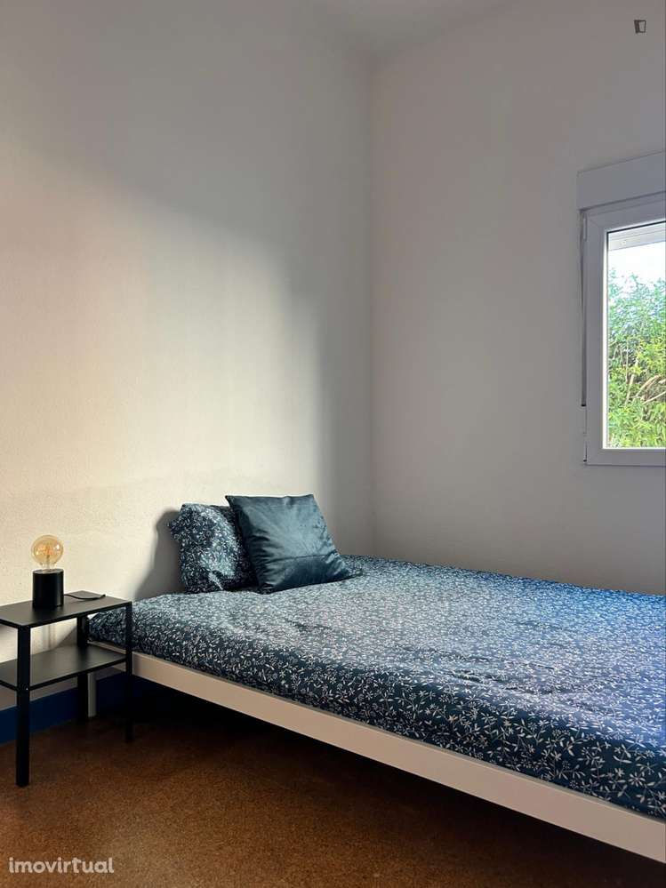 Quarto - localizado em Aveiro - Grande imagem: 2/10