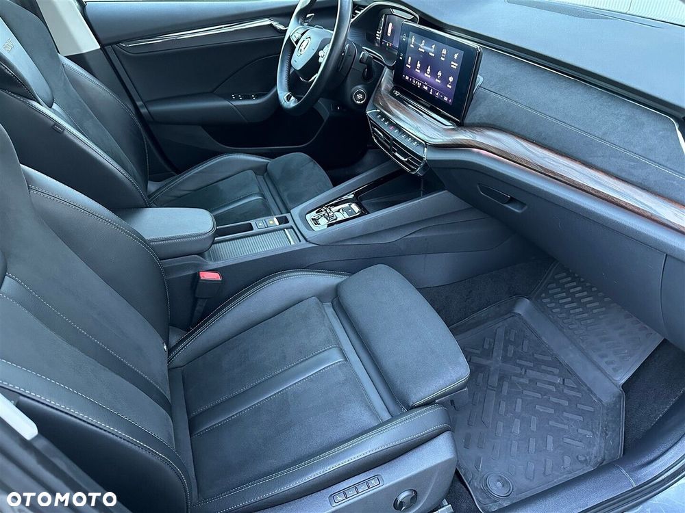 Skoda Octavia 2.0 TDI 4x4 Scout DSG - 6