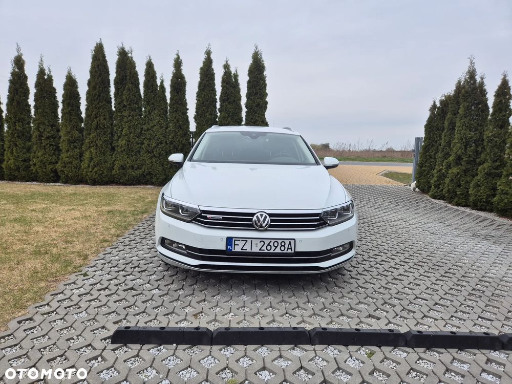 Volkswagen Passat 2.0 TDI SCR (BlueMotion Technology) 4Motion Highline - 4