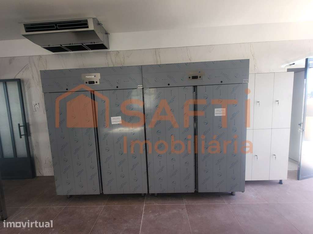 Restaurante Novo Algoz - Grande imagem: 4/41