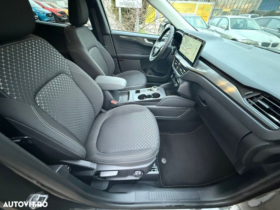 Ford Kuga - 14