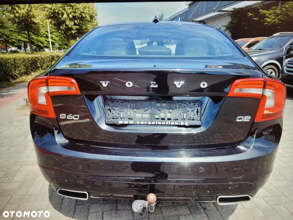 Volvo S60 D2 Kinetic - 36