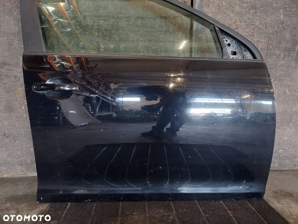 DRZWI KOMPLETNE PRAWY PRZÓD VOLKSWAGEN JETTA V SEDAN LC9X - 2