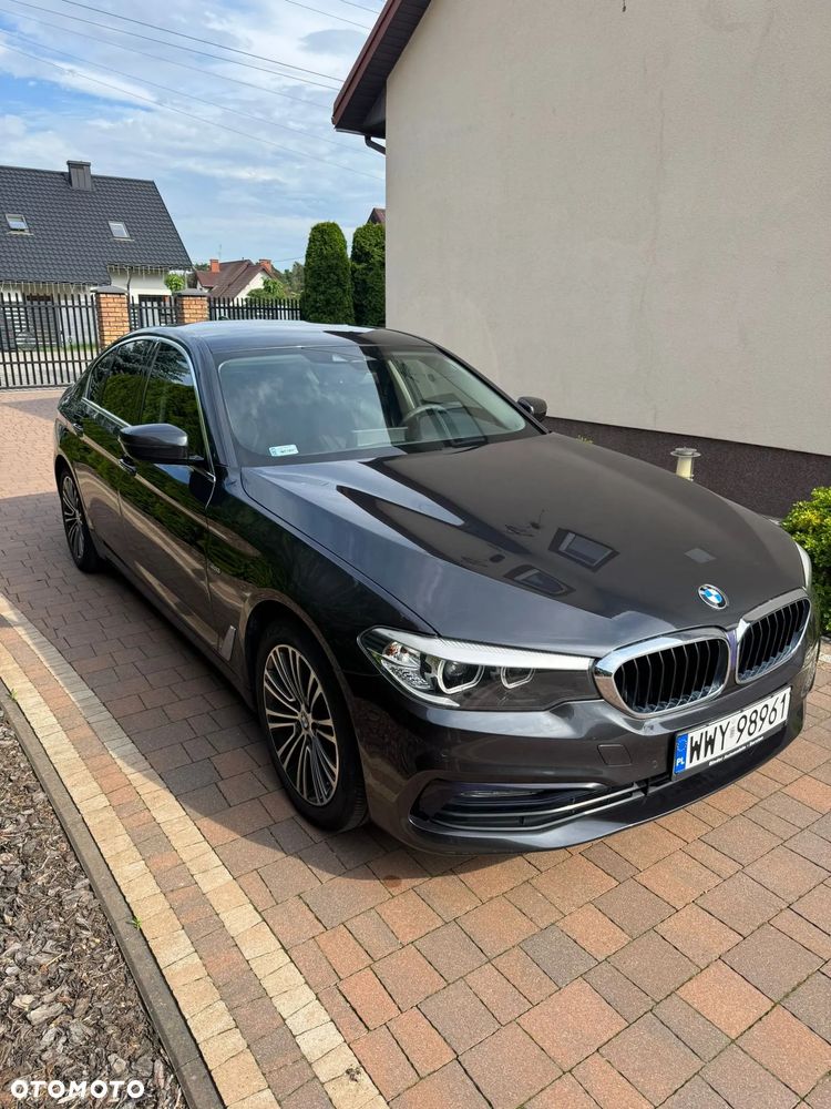 BMW Seria 5 520d Luxury Line - 2