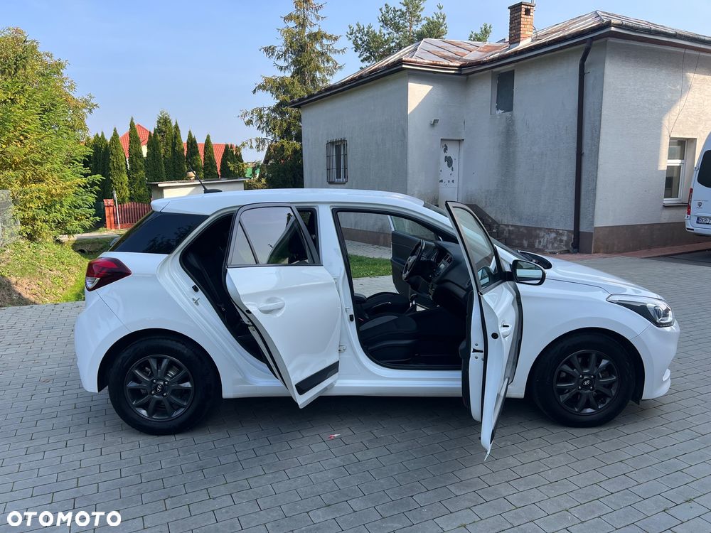 Hyundai i20 - 6