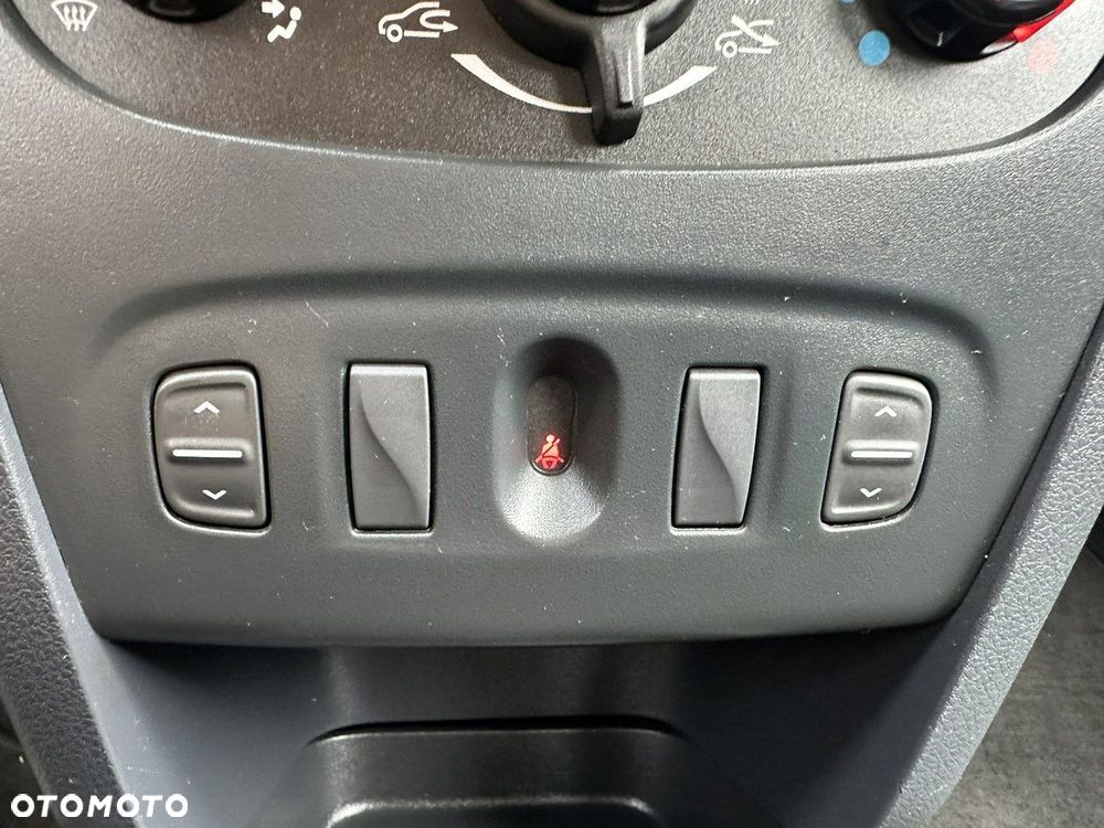 Dacia Sandero Stepway 0.9 TCe Laureate - 25