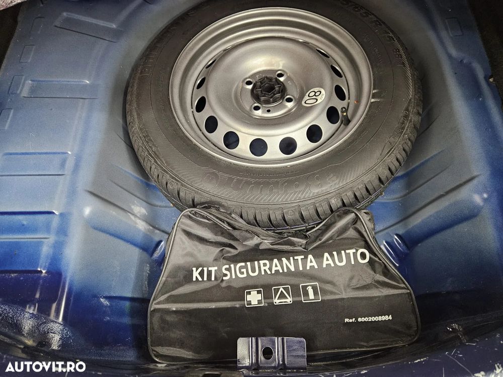 Dacia Logan 1.0 SCe Acces - 10