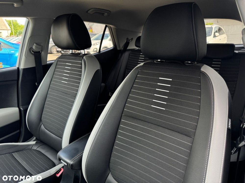 Kia Stonic 1.2 L Business Line - 11