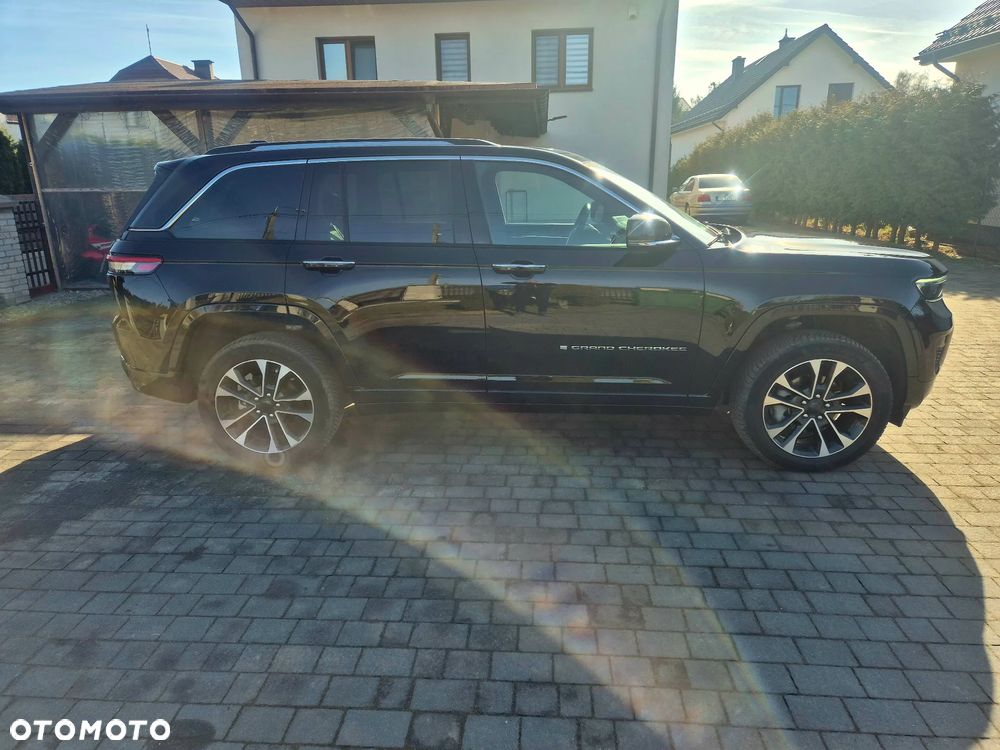 Jeep Grand Cherokee - 9