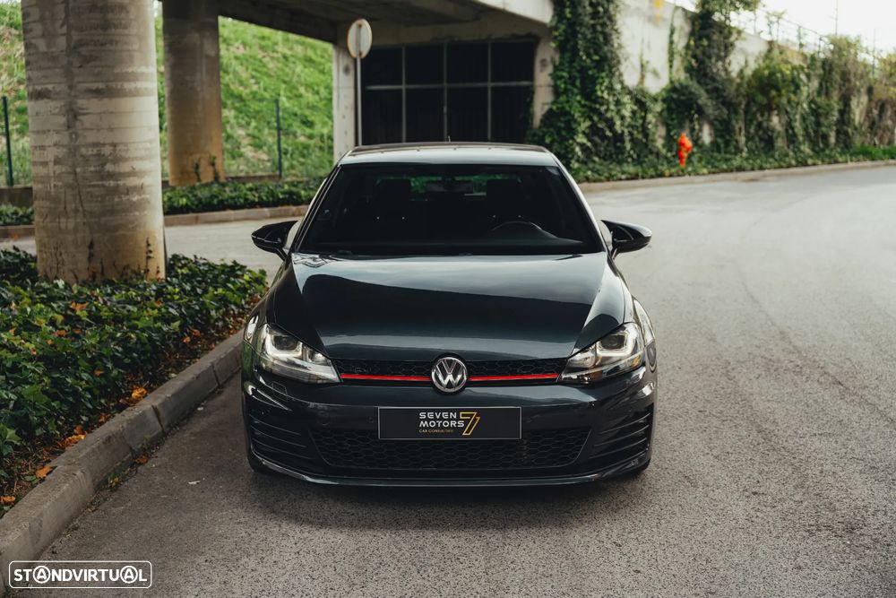 VW Golf 2.0 TDi GTD DSG - 5