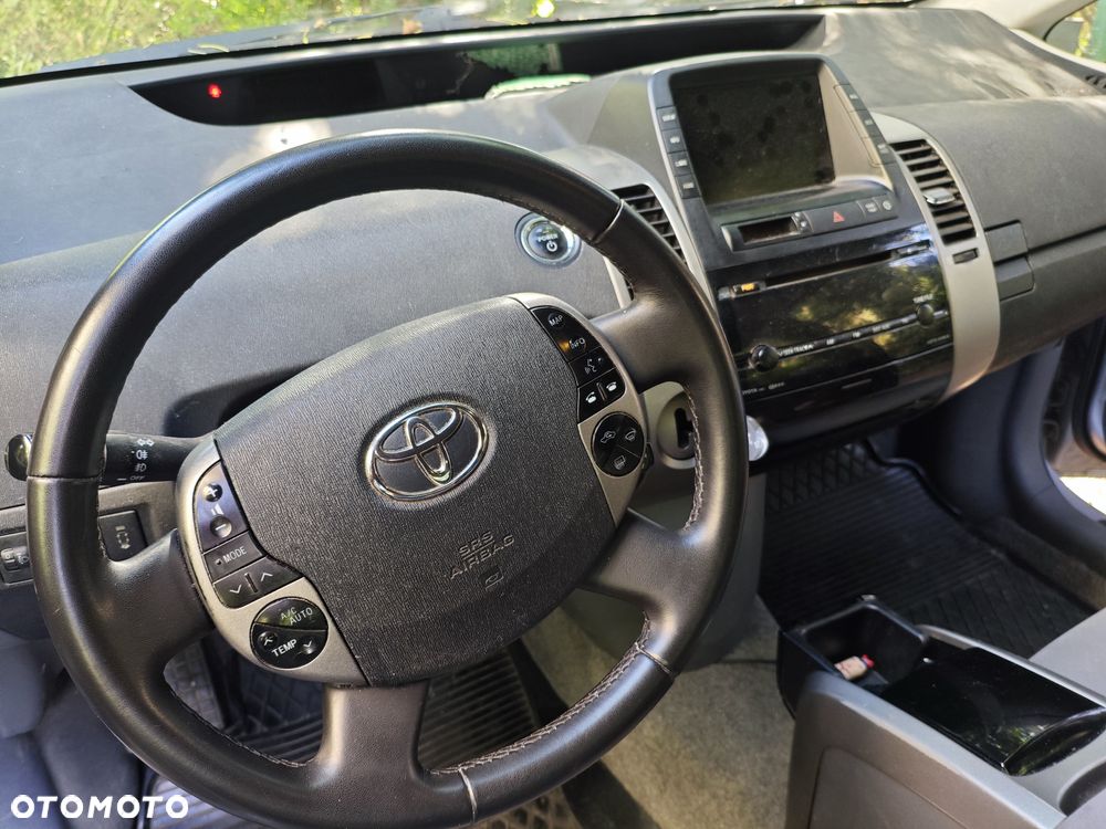 Toyota Prius 1.5 VVT-i Sol (nav) - 7
