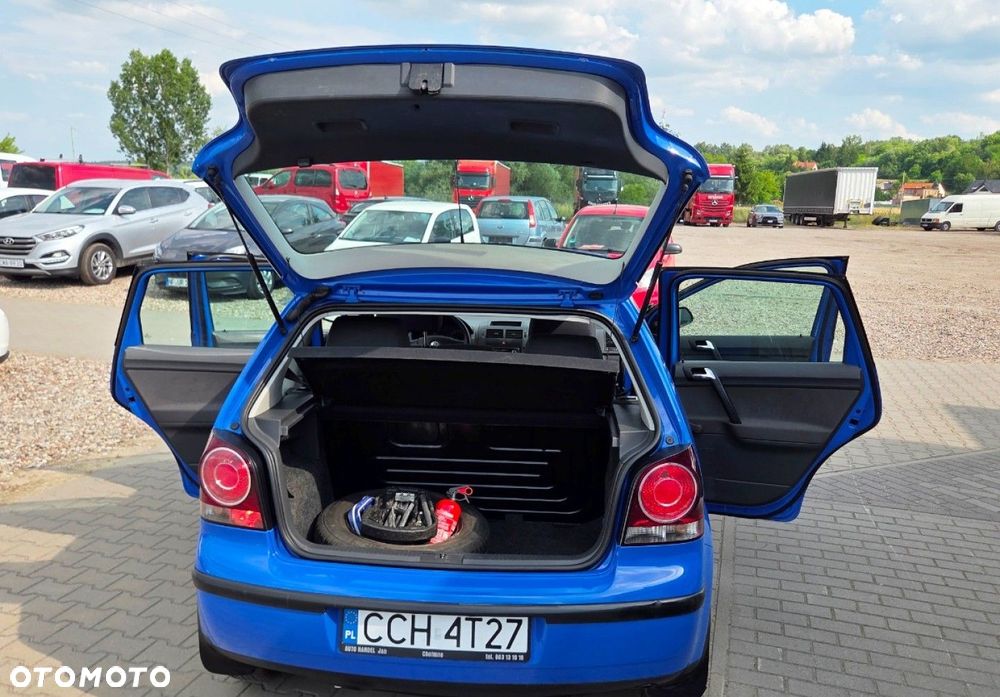 Volkswagen Polo - 26