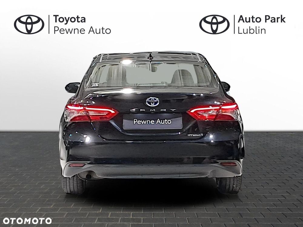 Toyota Camry 2.5 Hybrid Comfort CVT - 4