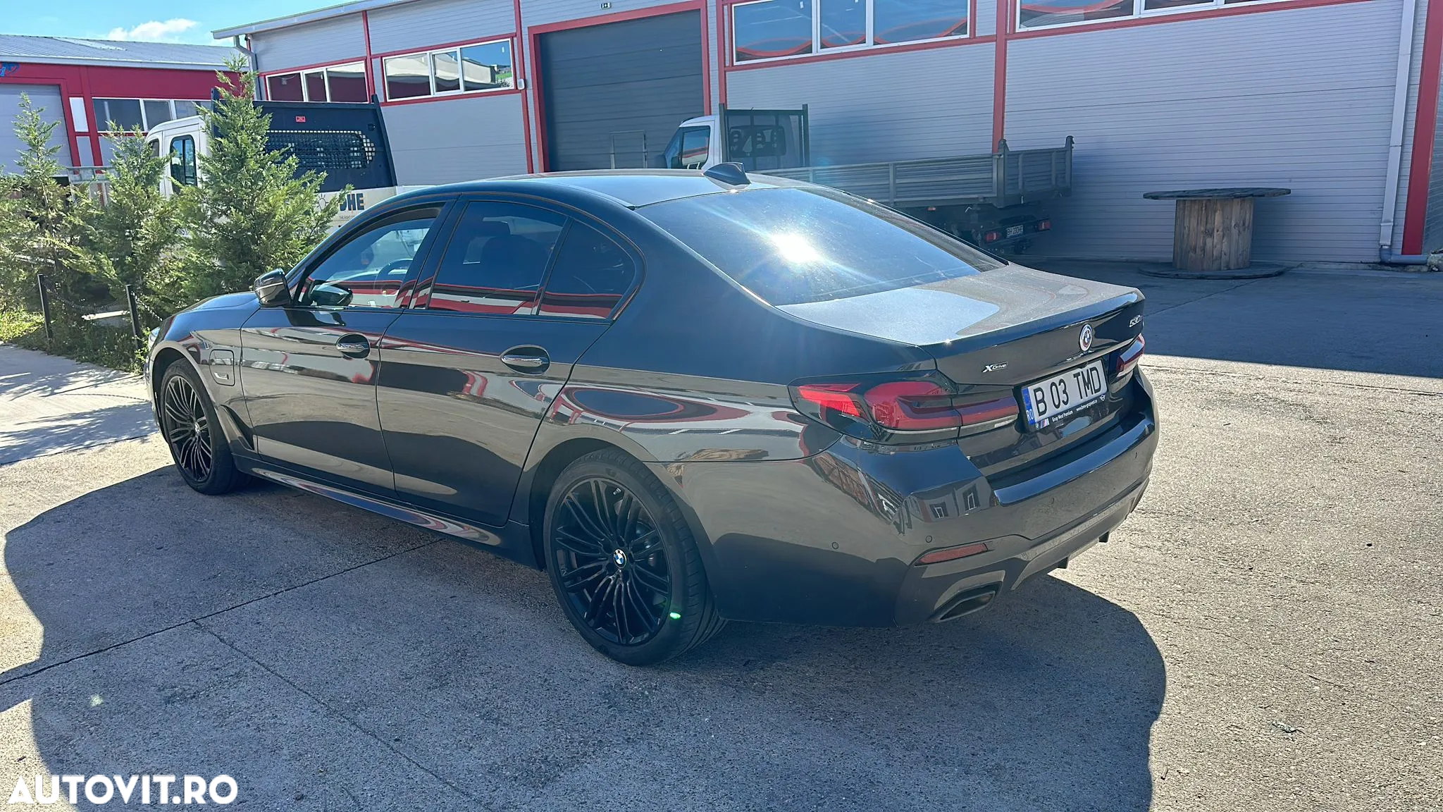 BMW Seria 5 530e xDrive AT PHEV - 2