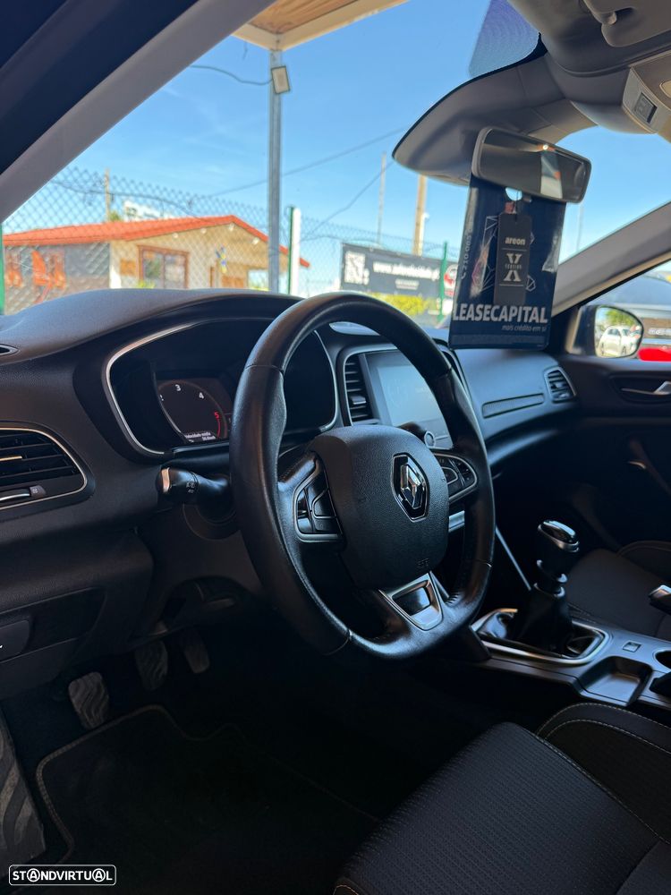 Renault Mégane BLUE dCi 115 BUSINESS EDITION - 18