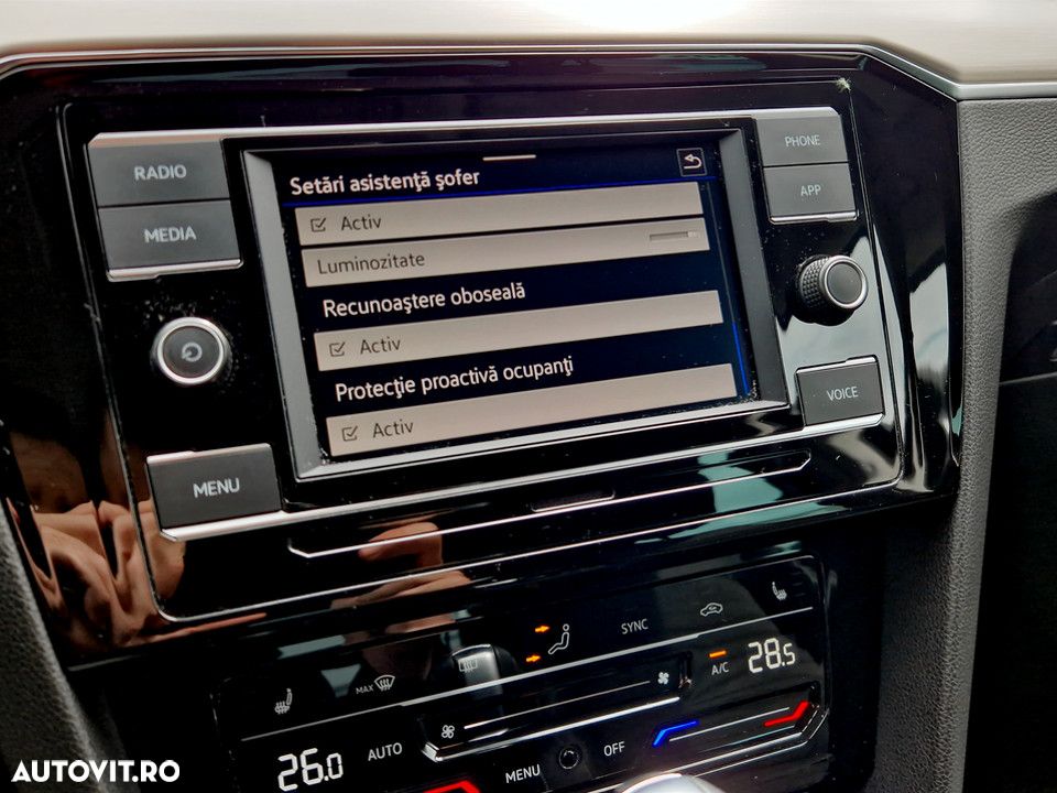 Volkswagen Passat 2.0 TSI ACT OPF DSG Highline - 23