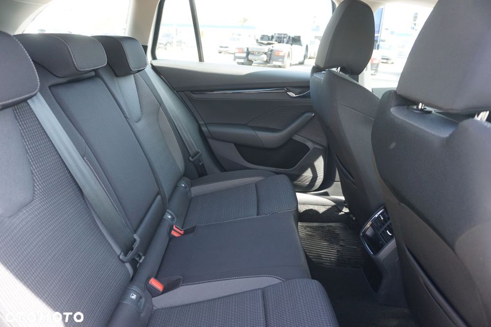 Skoda Octavia 1.5 TSI e-Tec Ambition DSG - 7