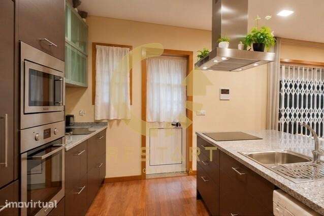 Andar moradia duplex com jardim e terraço | Campanhã, Porto - Grande imagem: 5/29