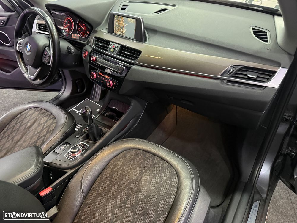 BMW X1 16 d sDrive Line xLine - 29