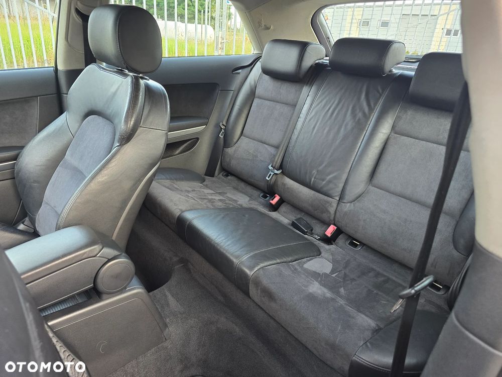 Audi A3 3-drzwiowe 2.0 TDI Ambition - 18