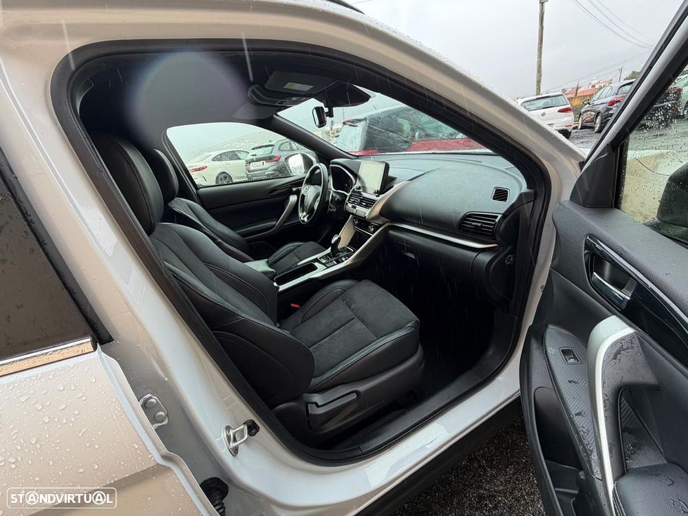 Mitsubishi Eclipse Cross 2.4 PHEV eMotion - 13