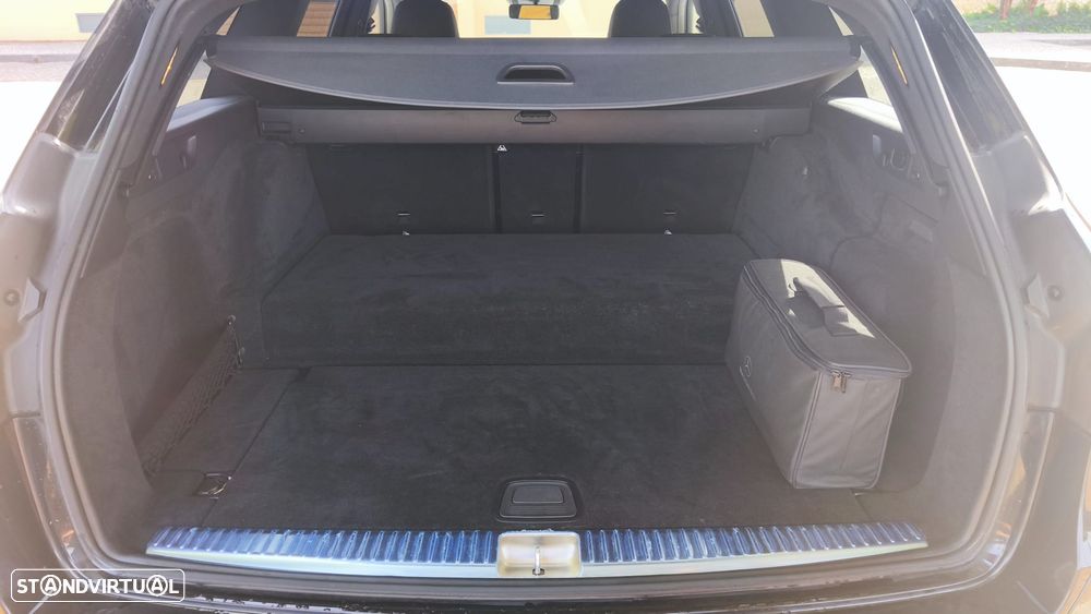 Mercedes-Benz E 300 de 9G-TRONIC AMG Line - 15