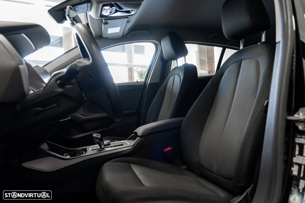 BMW 116 i Aut. Advantage - 8