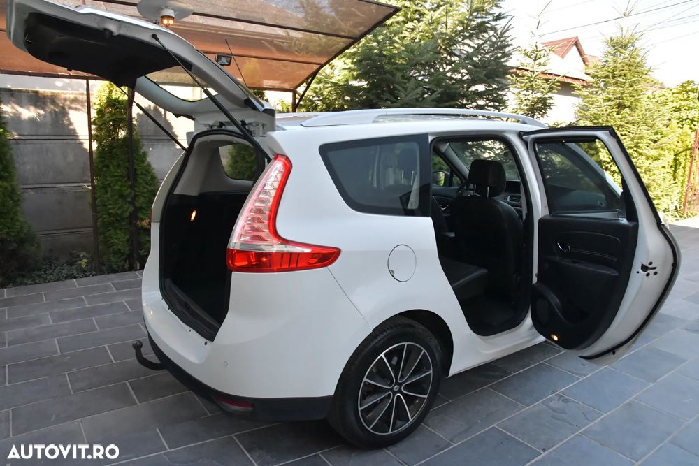 Renault Grand Scenic ENERGY dCi 130 Start & Stop Euro 6 Bose Edition - 13