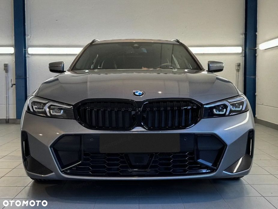 BMW Seria 3 320d xDrive mHEV M Sport - 5