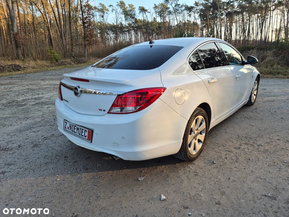 Opel Insignia - 8