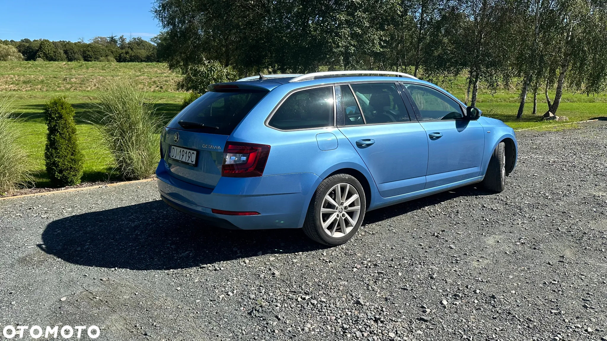 Skoda Octavia 2.0 TDI Clever DSG - 5