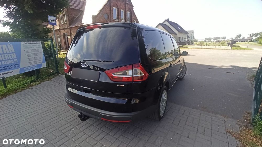 Ford Galaxy - 5