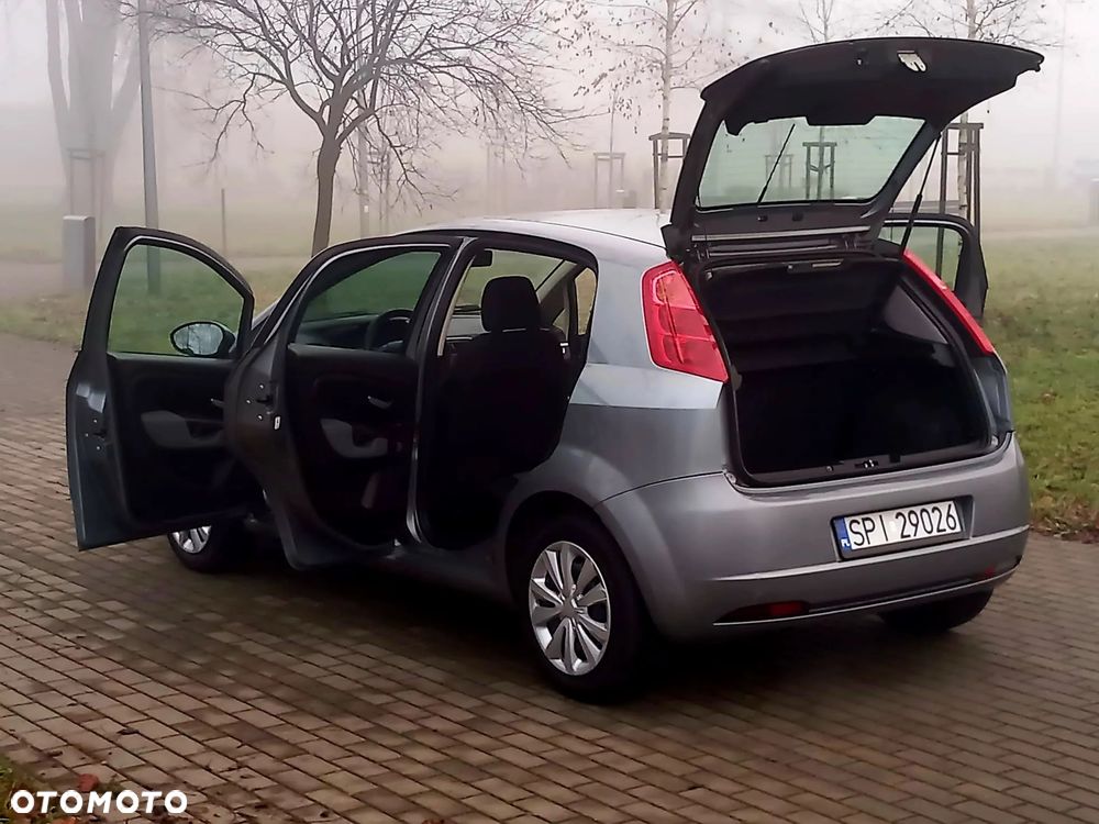 Fiat Grande Punto 1.2 8V Actual - 12