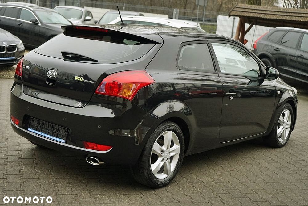 Kia Ceed 1.6 CRDi 90 ISG Vision - 7
