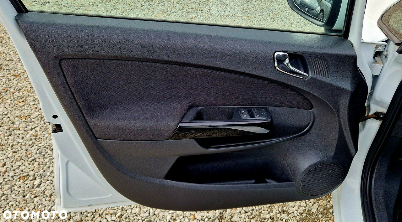 Opel Corsa - 14